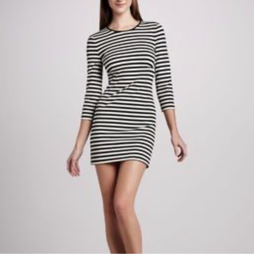 Kate Spade Saturday Striped Black‎ White Crewneck Front Pockets Dress M1